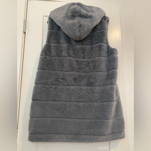 Avec les Filles vest - Picture 2 of 6